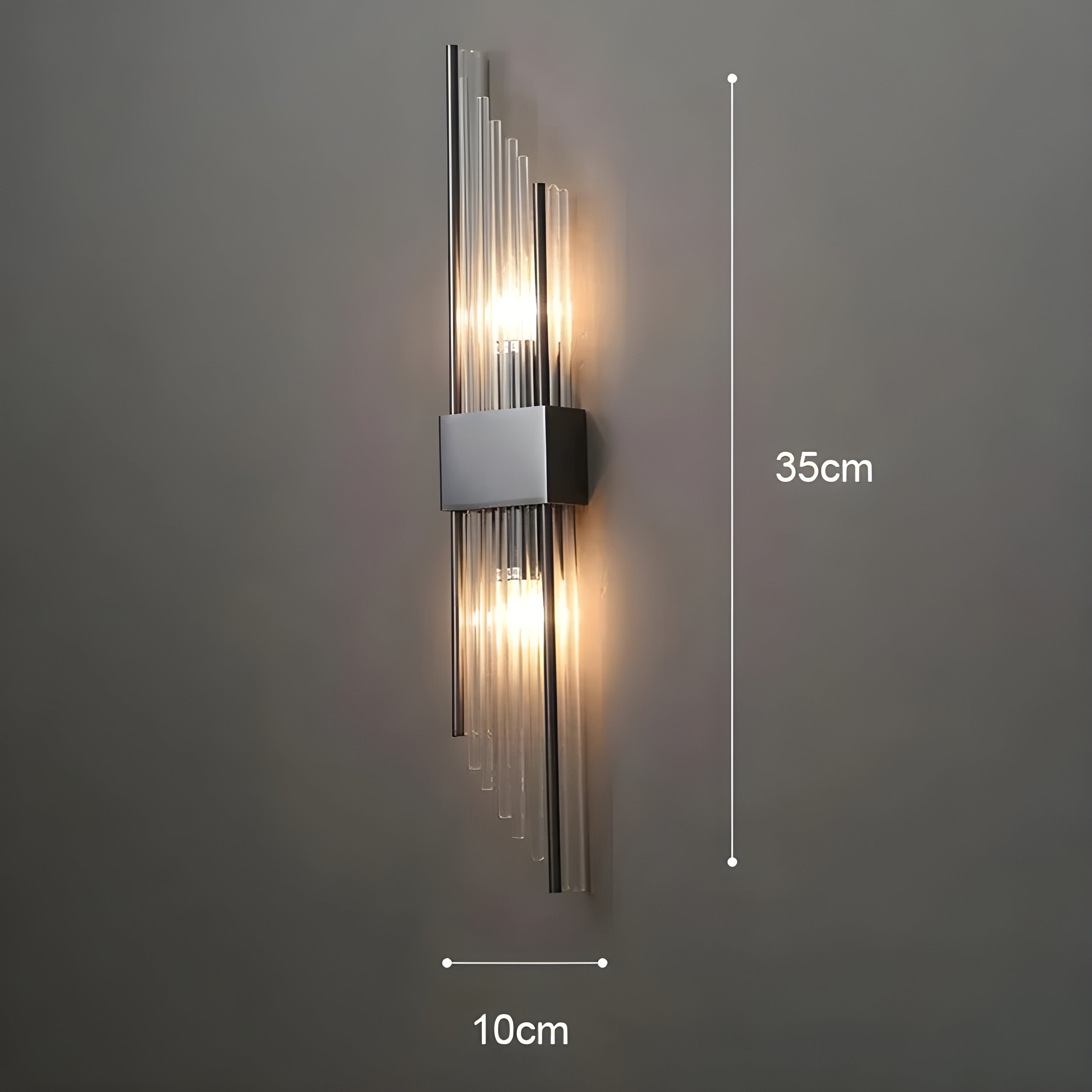 Vegglampe med Krystalleffekt – Elegant og Dekorativ | Gullfarget Detalj