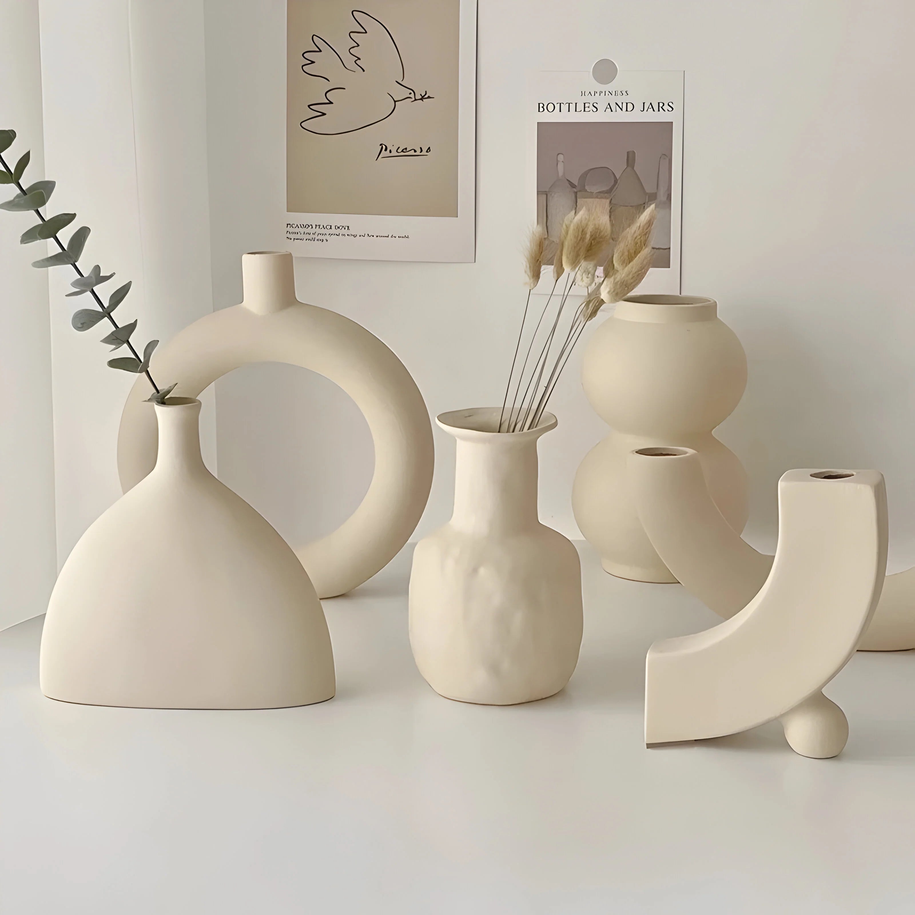 Bilde av Syril - Moderne Keramisk Blomster Vase fra Velisse