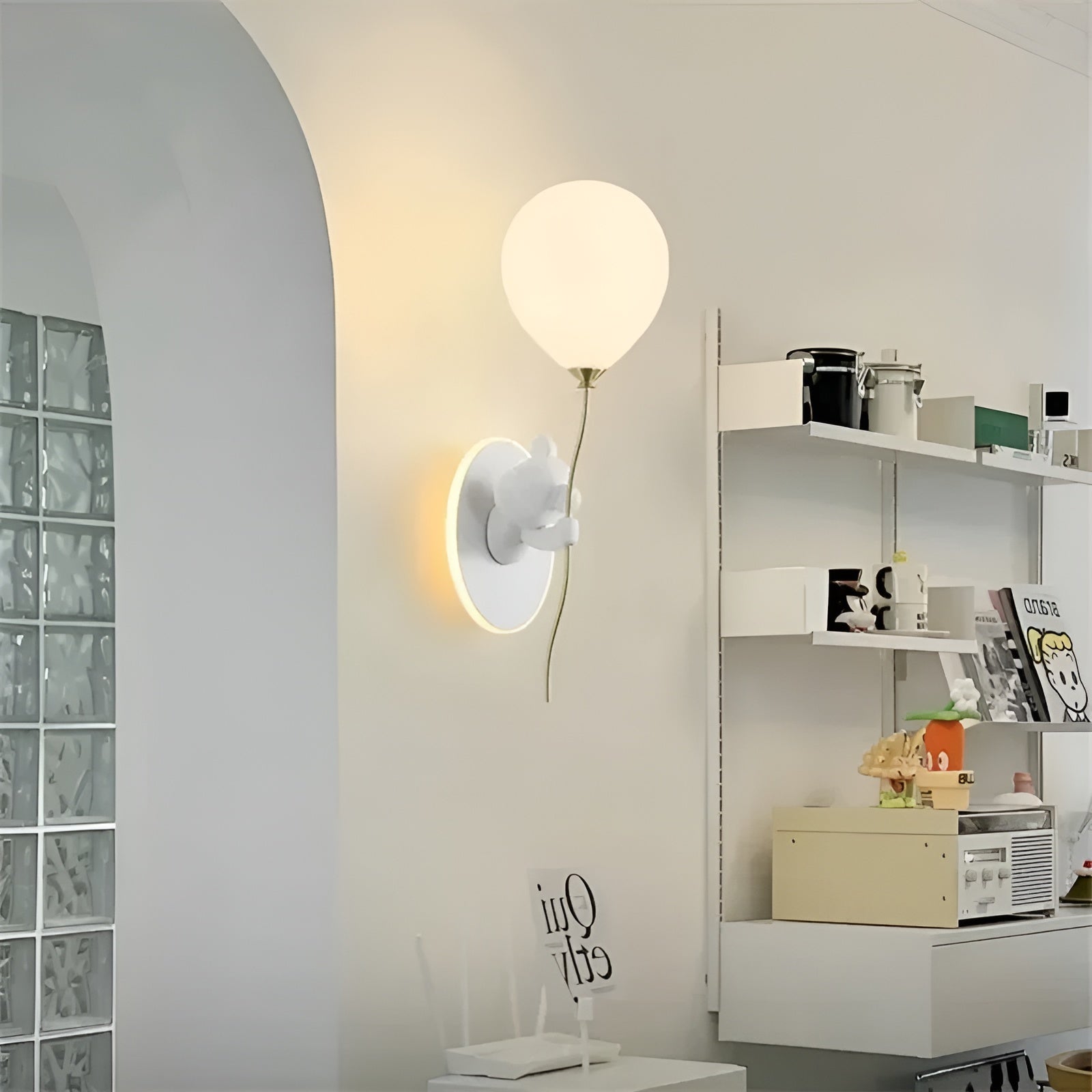 LED Vegglampe med Bjørn og Ballong – Kreativt Nattlys | Perfekt for Barnerom og Nattbord