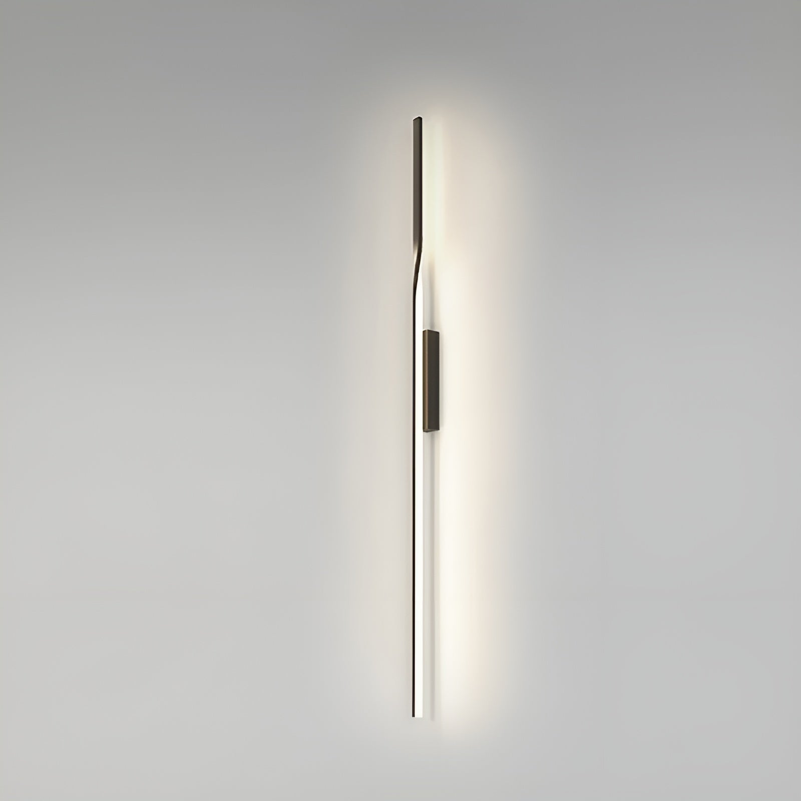 Smal LED Vegglampe – Moderne langdesign | Perfekt for soverom, gang og stue