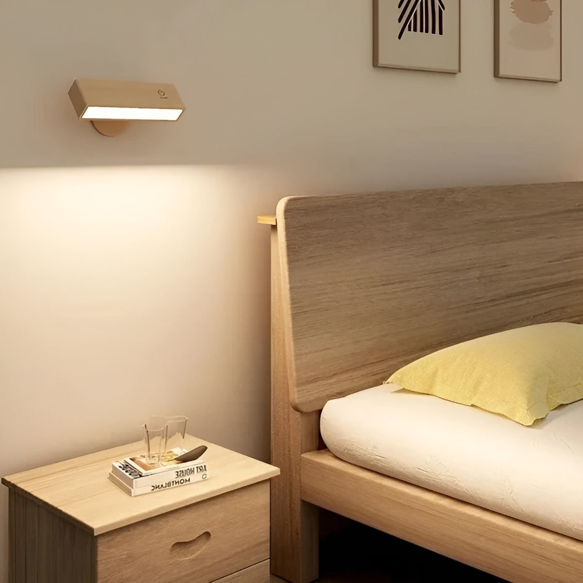 Justerbar Vegglampe – Tre og Magnet | Fleksibel og Stilfull