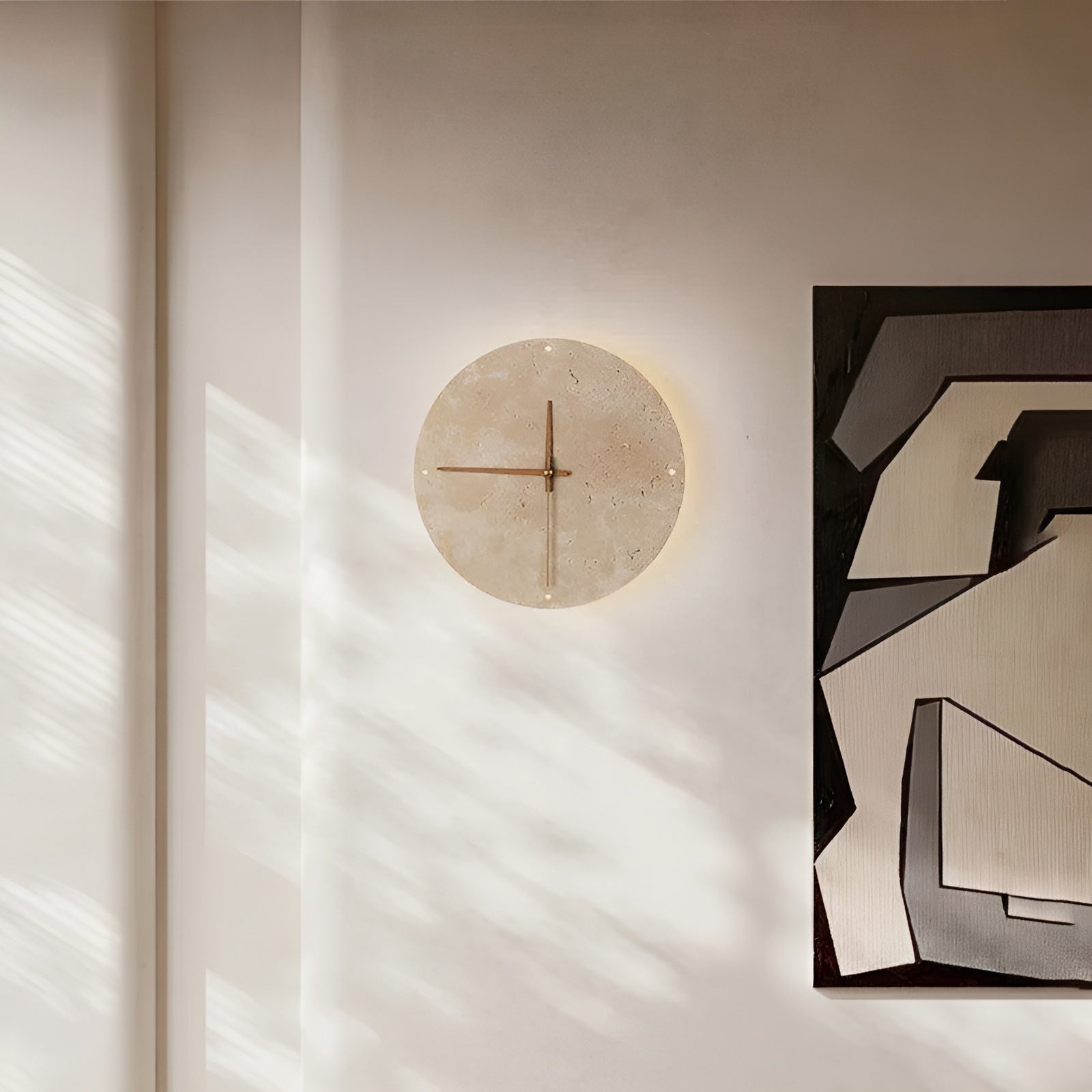 Veggur i Travertin med LED-lys – Minimalistisk og Dekorativ | Naturlig Stein for Moderne Interiør