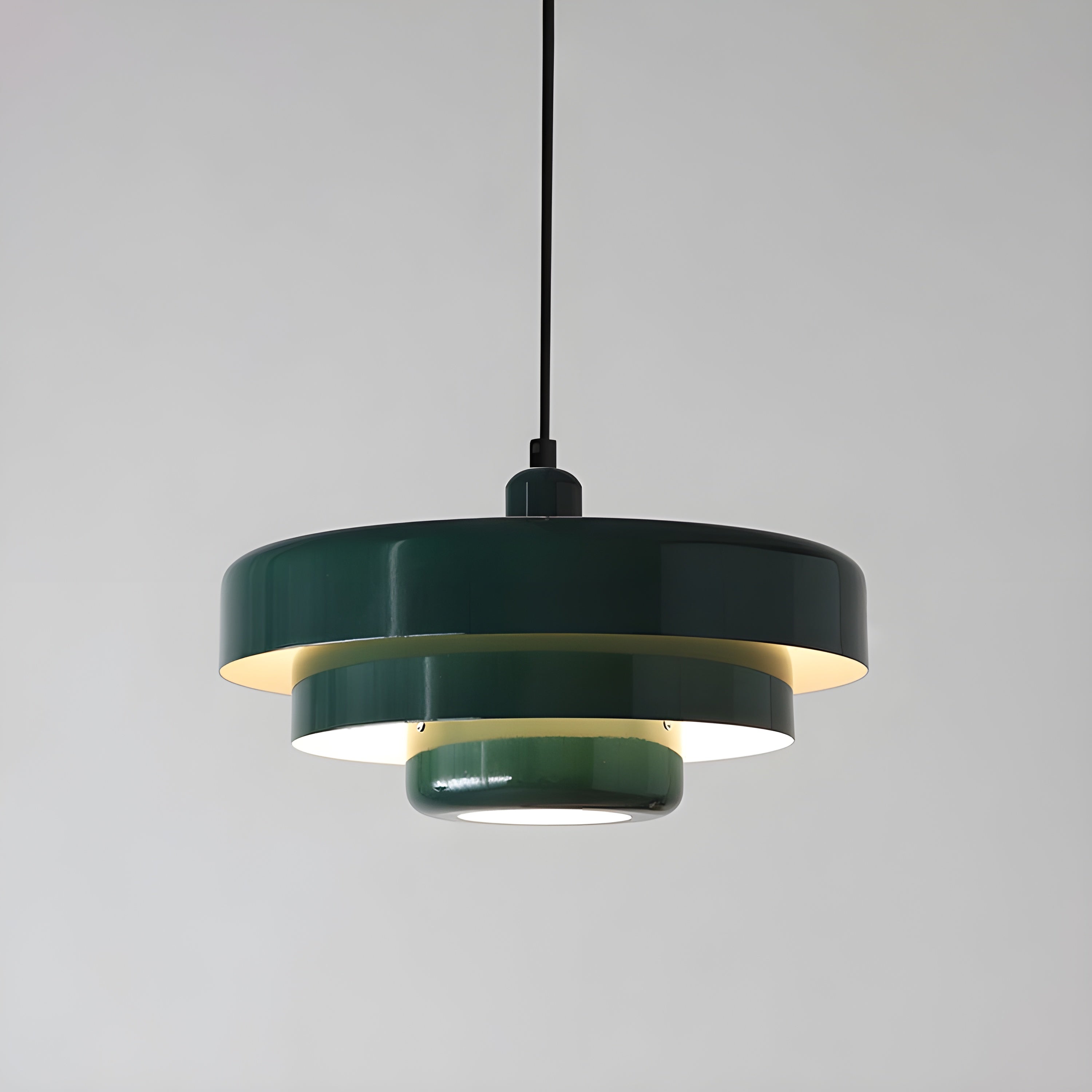 Bilde av Nova Retro Pendellampe – Unik flerlaget belysning med vintage sjarm fra Velisse
