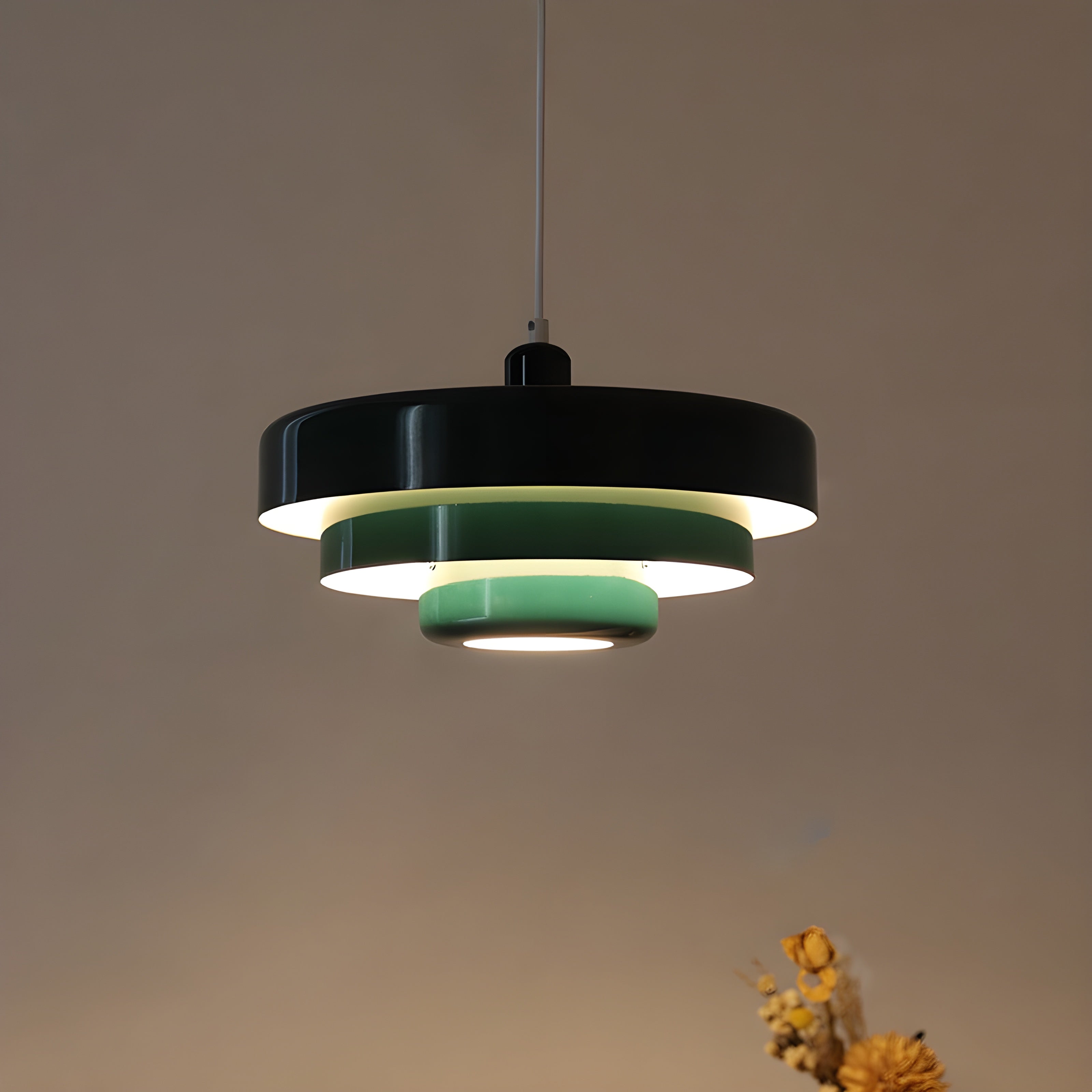 Bilde av Nova Retro Pendellampe – Unik flerlaget belysning med vintage sjarm fra Velisse