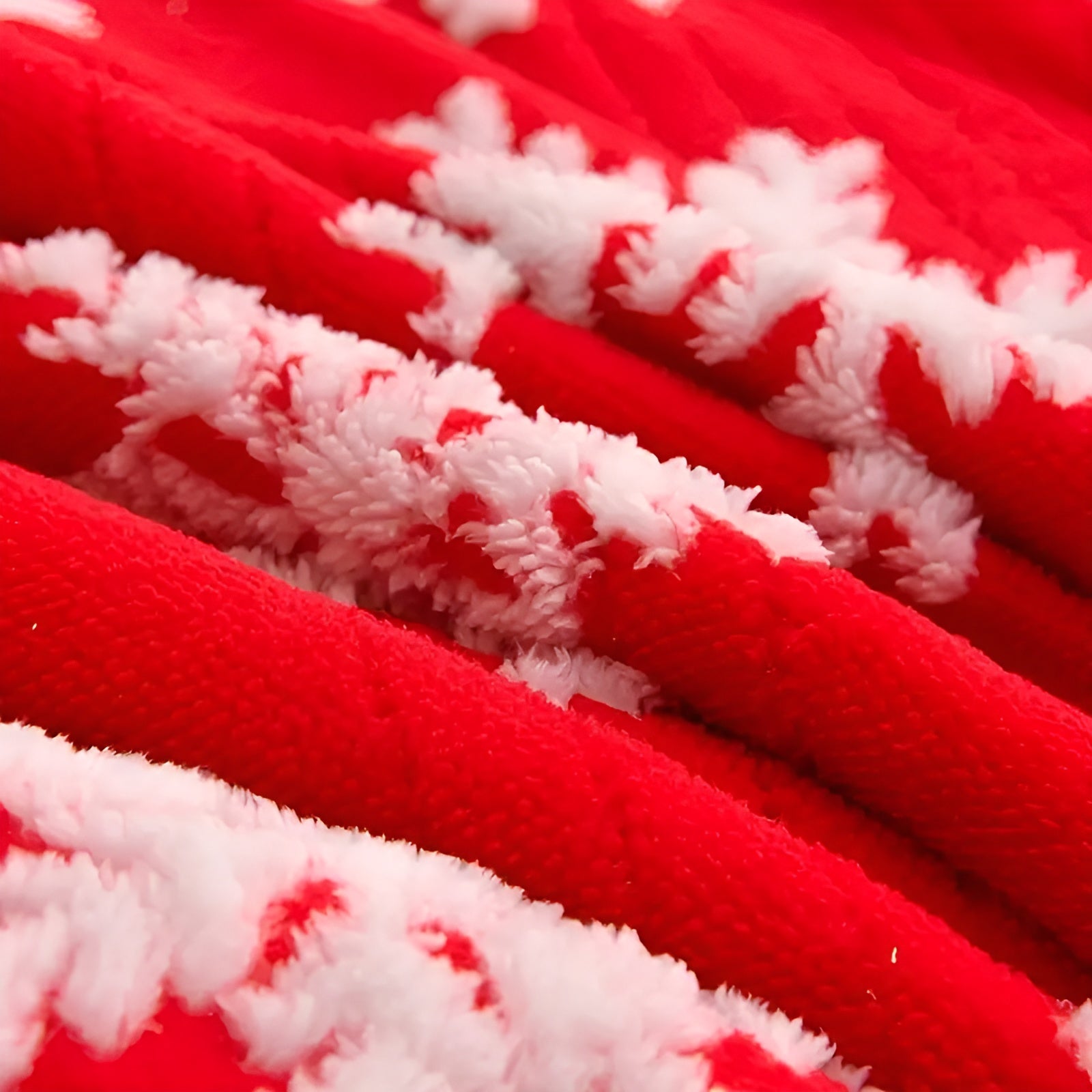 Mykt Fleecepledd med Snøfnuggmønster – Varmt og Koselig | Perfekt for Sofa og Seng