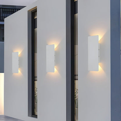 Bilde av Velheim - Moderne Værbestandig Led-vegglampe i Aluminium for Utendørs Bruk fra Velisse