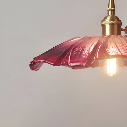 Hengelampe med Blomstermotiv – Varmt og Dekorativt Lys | Perfekt for Stue og Soverom - Lysarmaturer for tak