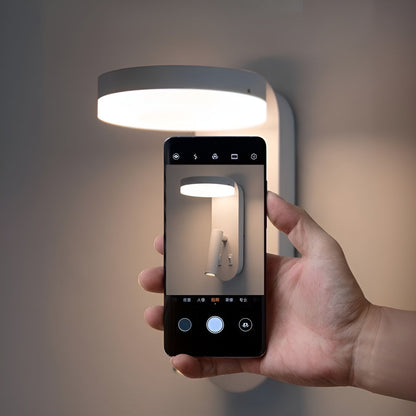 Geometrisk Vegglampe – To Lyskilder og Nedovervendt Lys | Moderne og Dekorativ