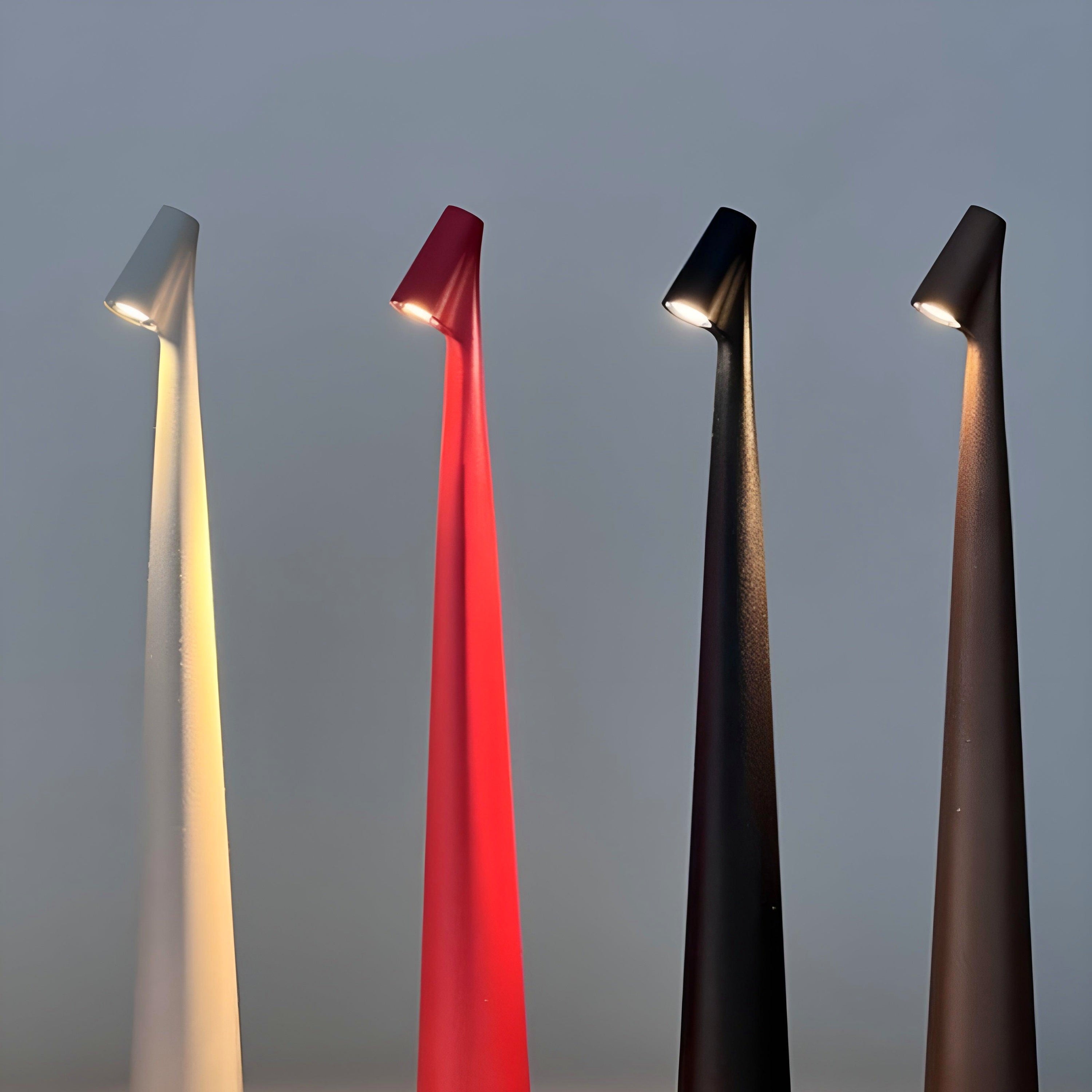 Bilde av Lucea Design Bordlampe – Italiensk Eleganse i Moderne Belysning fra Velisse
