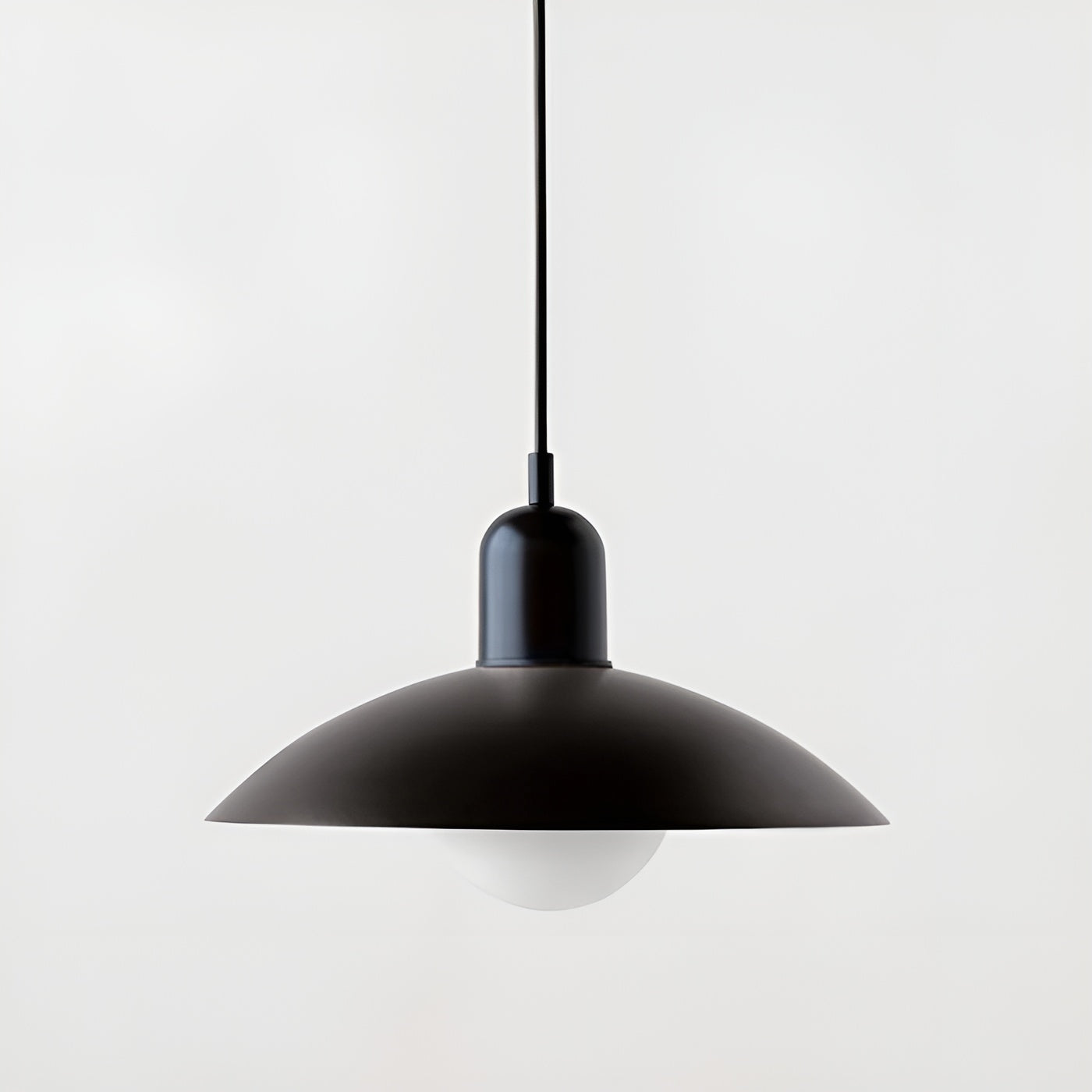 Pendellampe i Makron-Design – Mykt og Behagelig Lys | Perfekt for Hjemmet - Svart / Svart - Lysarmaturer for tak