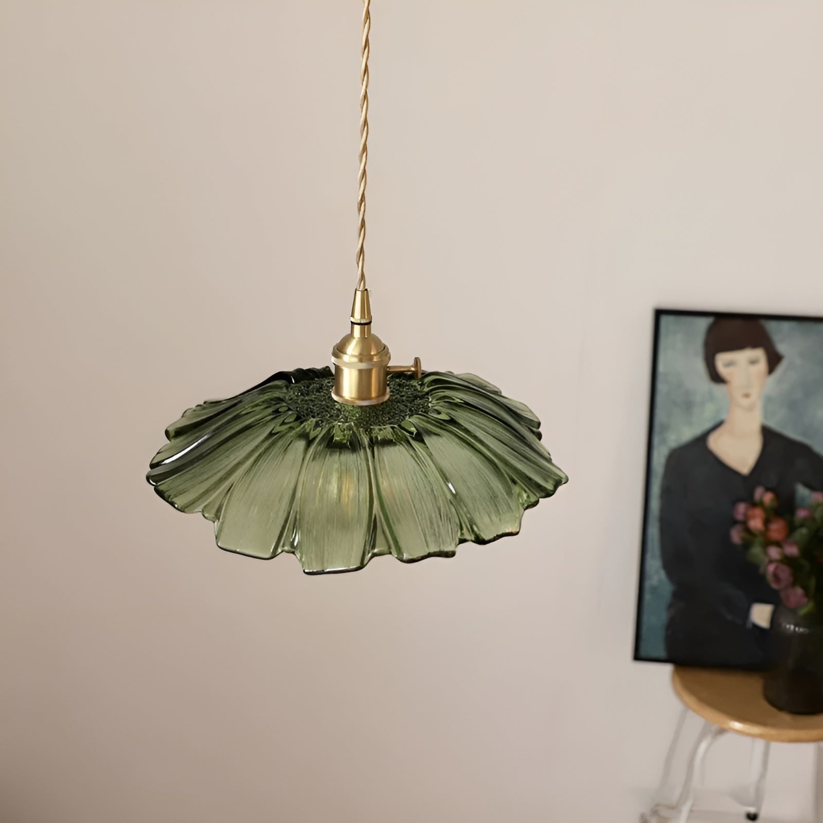 Hengelampe med Blomstermotiv – Varmt og Dekorativt Lys | Perfekt for Stue og Soverom - Lysarmaturer for tak
