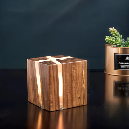 LED-Tischlampe in Würfelform – Modernes Design aus Holz | Stilvoll für Wohnzimmer & Schlafzimmer