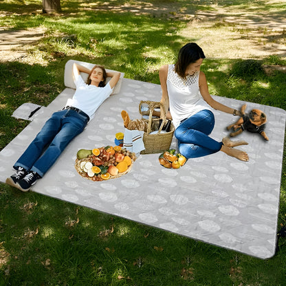 Sammenleggbar Camping- Og Piknikmatte – Grått Bladmønster | Praktisk Bærehåndtak, Lett