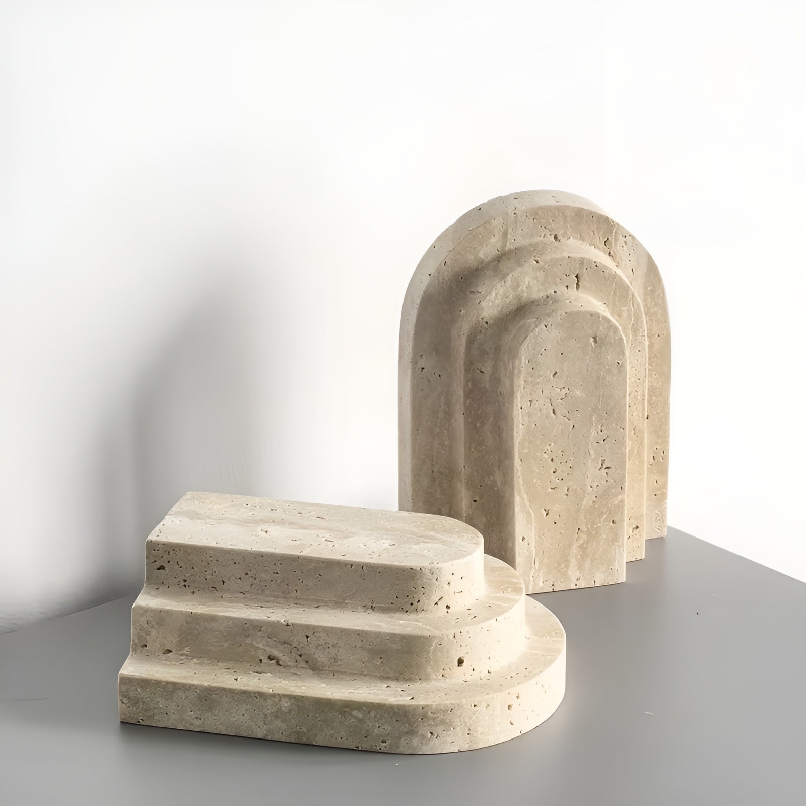 Bokstøtter i Naturmarmor – Massive og Elegante | Sklisikre og Perfekt for Bokhylle