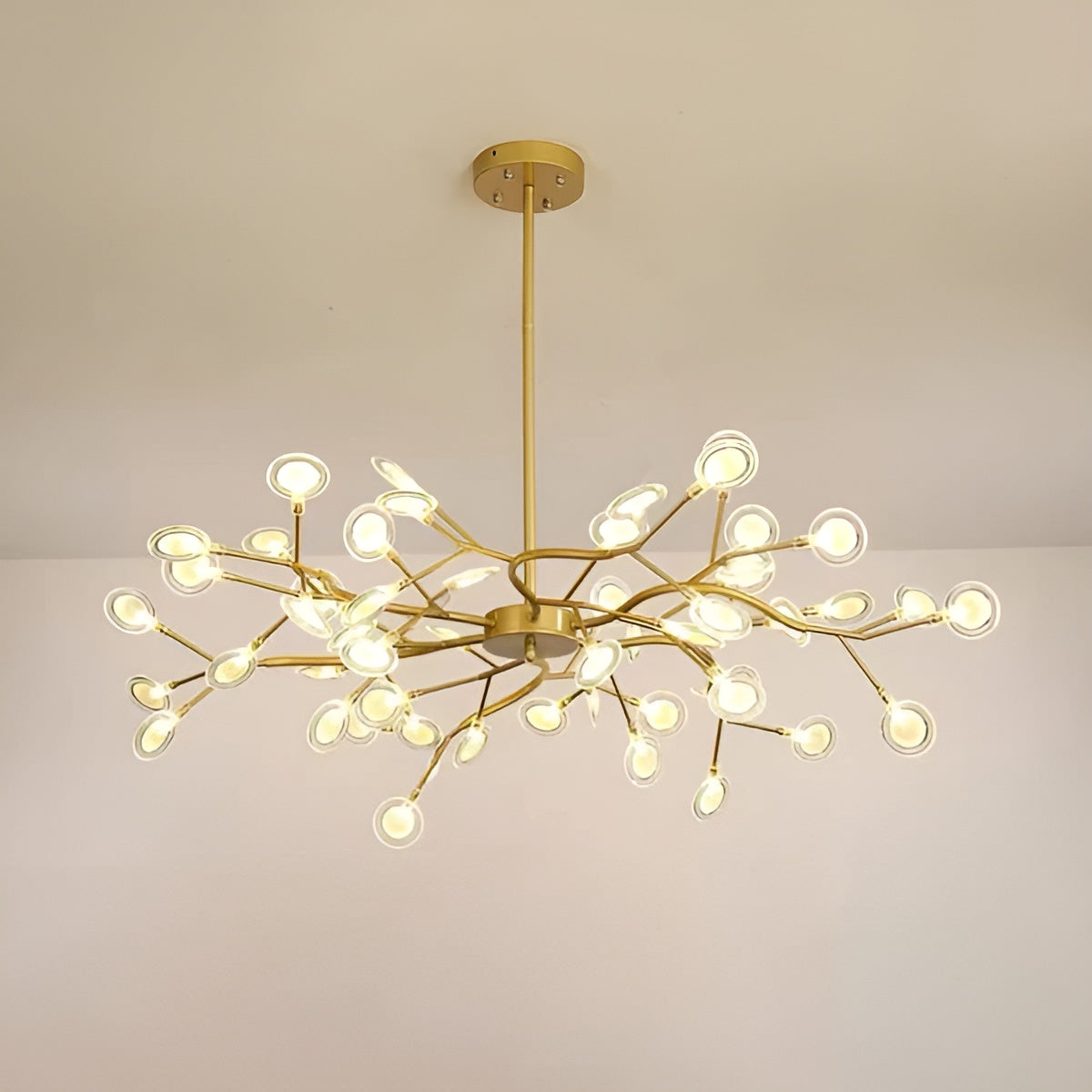 Lysekrone med Grenform – Elegant og Stemningsfull | Ildflue-effekt for Koselig Belysning