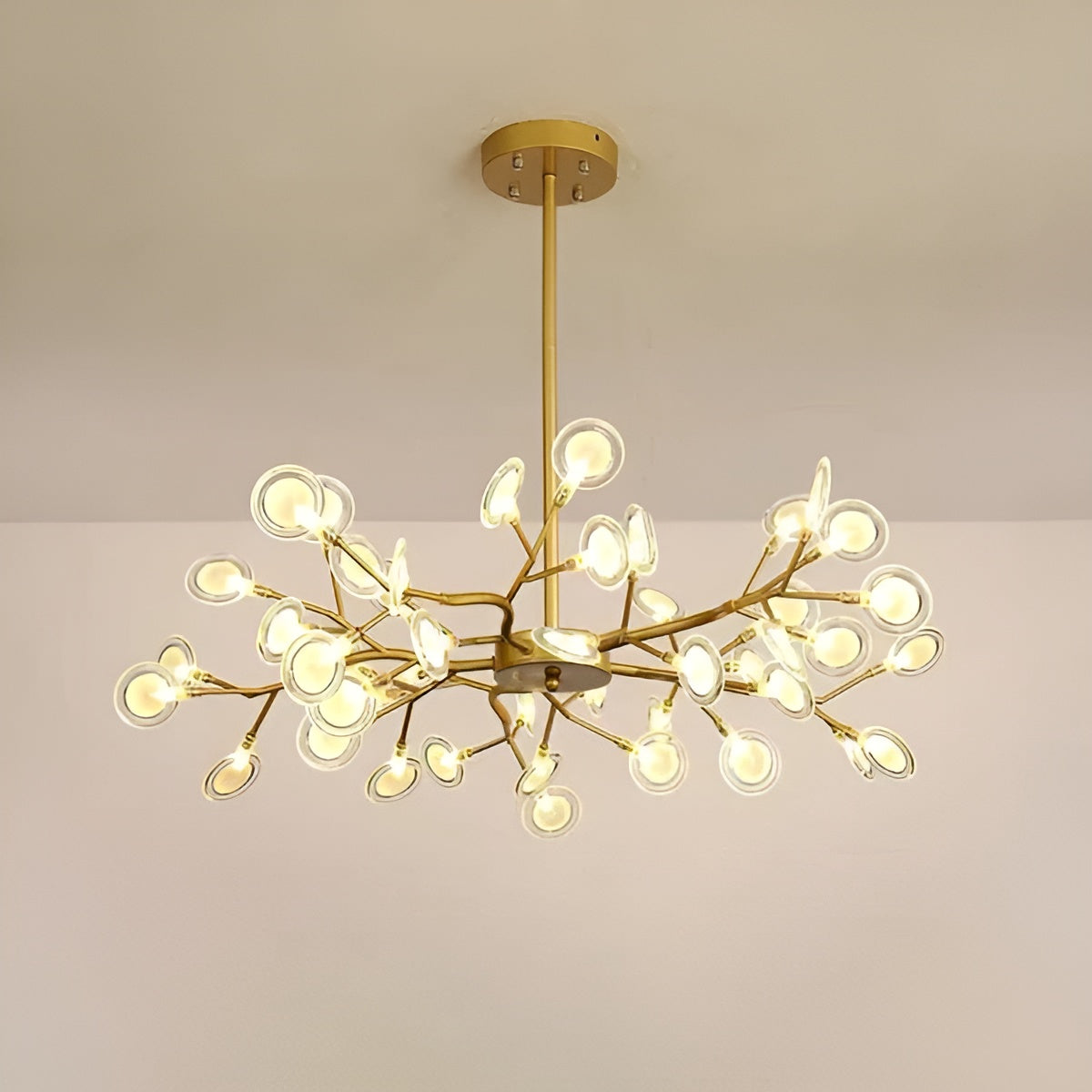 Lysekrone med Grenform – Elegant og Stemningsfull | Ildflue-effekt for Koselig Belysning