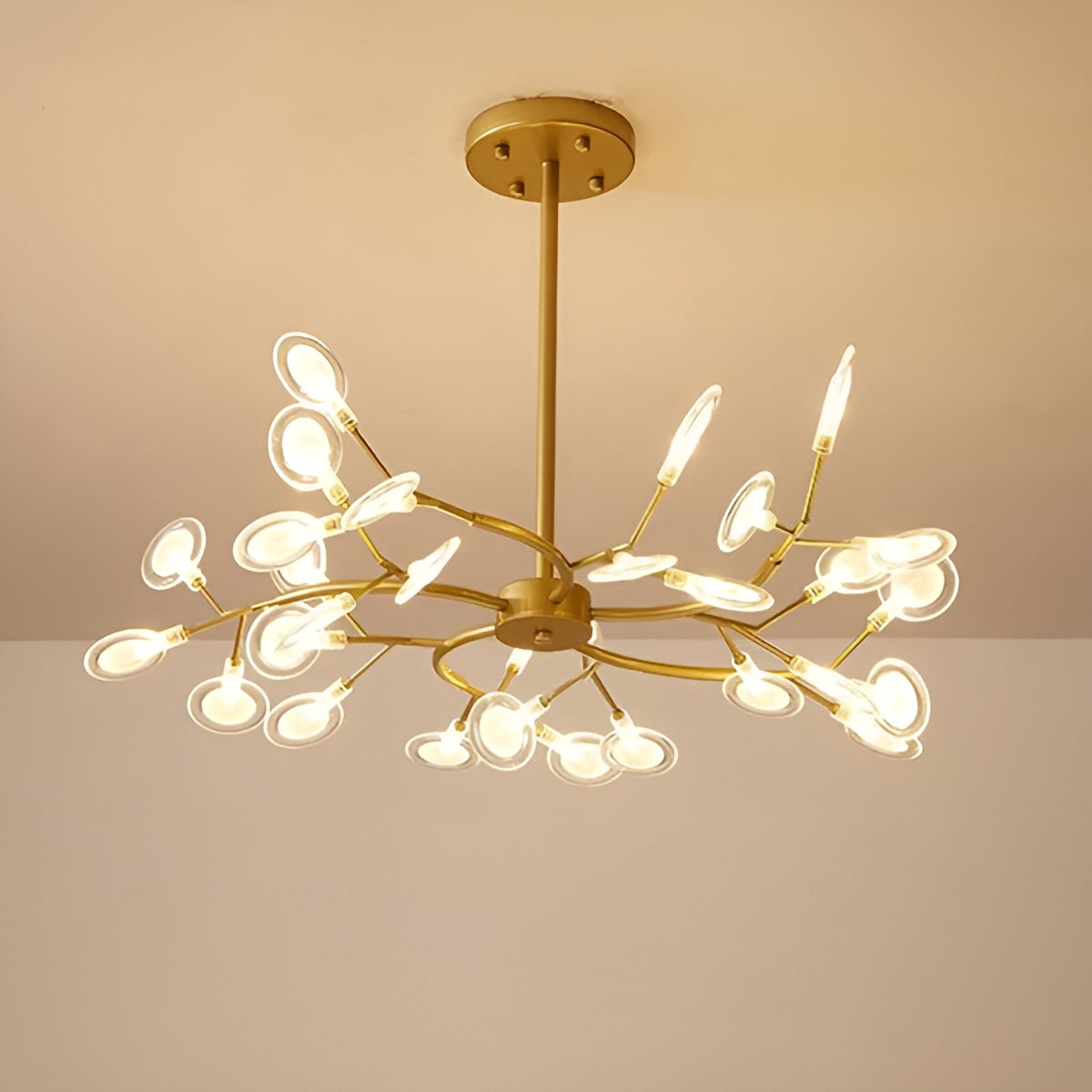 Lysekrone med Grenform – Elegant og Stemningsfull | Ildflue-effekt for Koselig Belysning