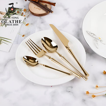 Bestikksett i Rustfritt Stål (24 Deler) – Elegant og Slitesterkt | Perfekt for Stilfull Borddekking - Bestikksett