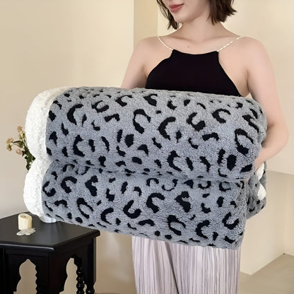 Pledd med Leopardsmønster – Mykt og Koselig | Perfekt for Sofa, Seng og Hele Året