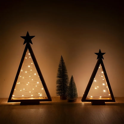 Trejuletre med LED-lys – Dekorativ og Stemningsfull | Perfekt til Jul og Helårsbruk