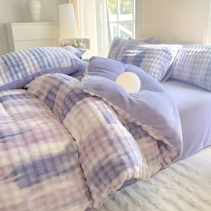 Plysdynetrekk – Varmt og Mykt for Høst og Vinter | Vendbart Design i Kaninpels og Melkesammet