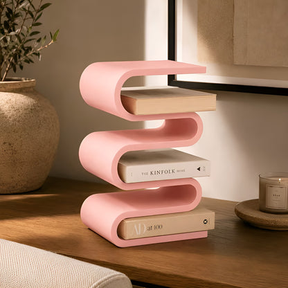 Skulpturell Bokholder – Moderne 3D-printet Design | Stilfull Dekor til Skrivebord og Hylle