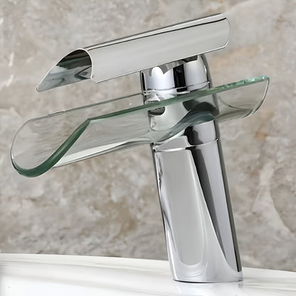Servantkran med Fossedesign – Kaldt og Varmt Vann | Moderne Glassdesign for Bad og Gjestetoalett