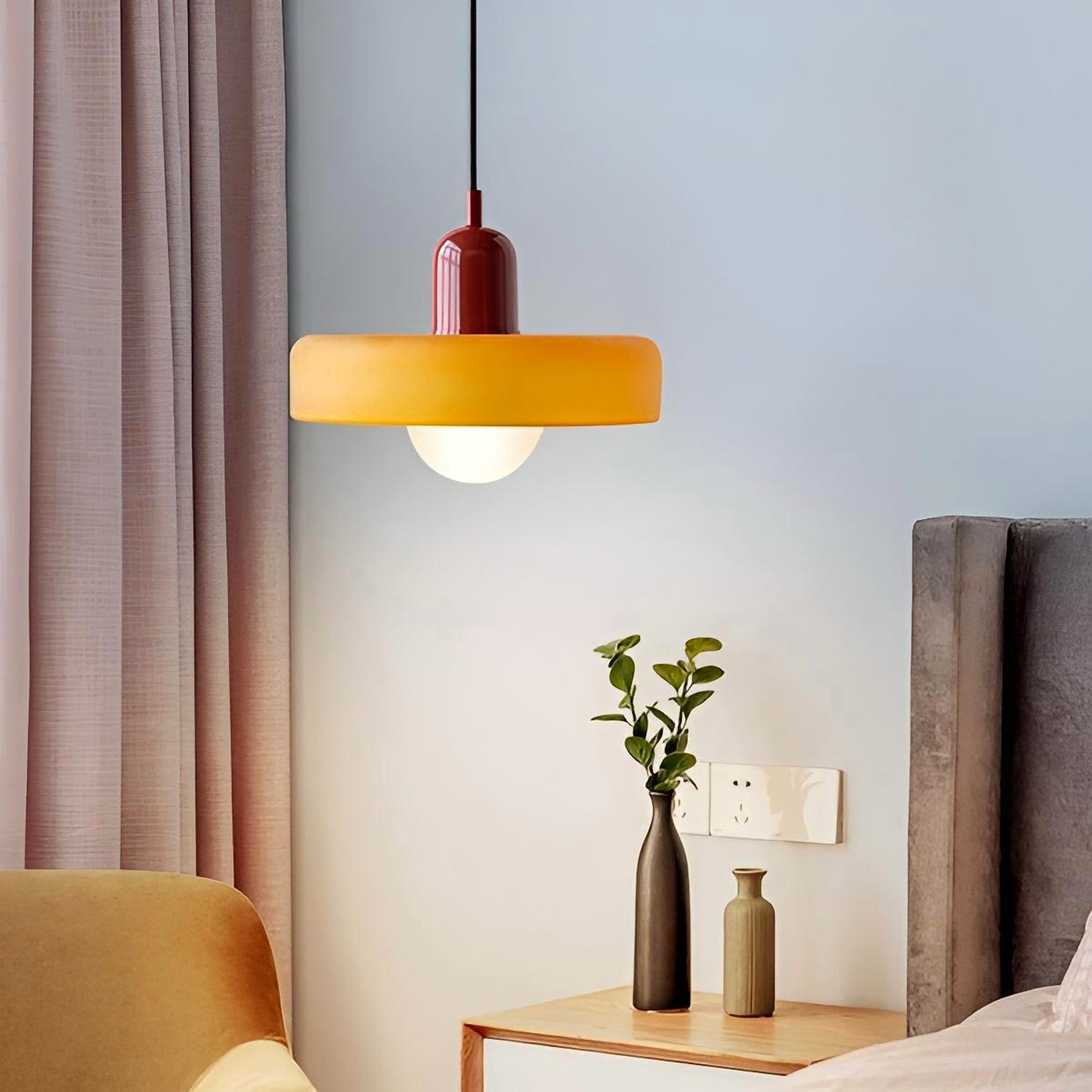 Bilde av Lysfjord Glasspendel – Moderne Eleganse i Tidløst Design fra Velisse