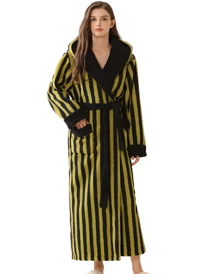 Badekåpe med Hette for Dame – Ekstra Myk og Varm | Koselig Flanell for Kalde Dager