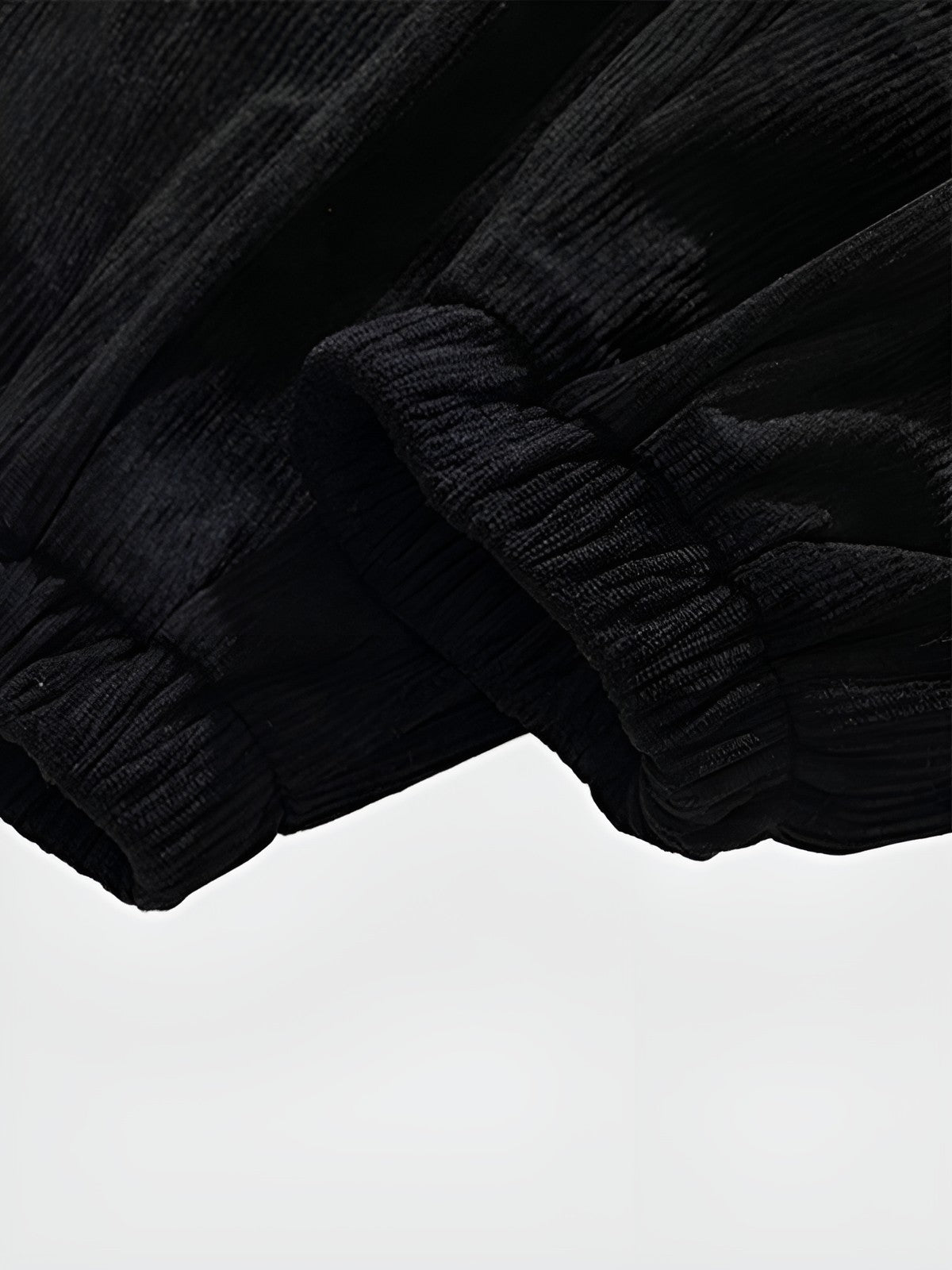 Herrebukser I Kordfløyel Med Bokstav – Brodert | Preppy Og Avslappet Buksedesign