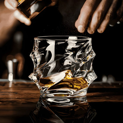 Krystallglass Til Whisky – Elegant Slipt Form For En Fullendt Drikkeopplevelse