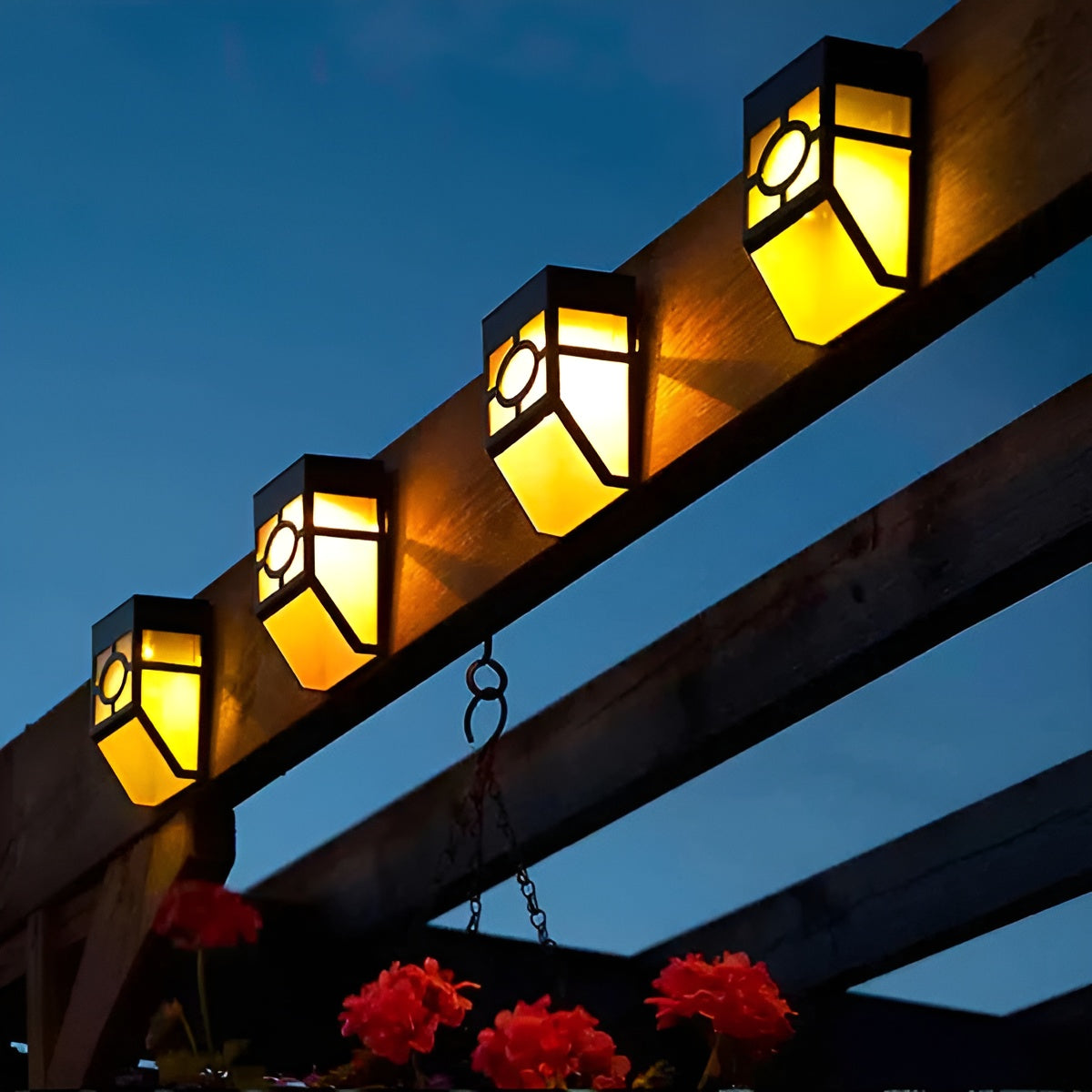 Solcelle LED Vegglampe – Energisparende og Værbestandig | 2-pakning for Utendørsbruk