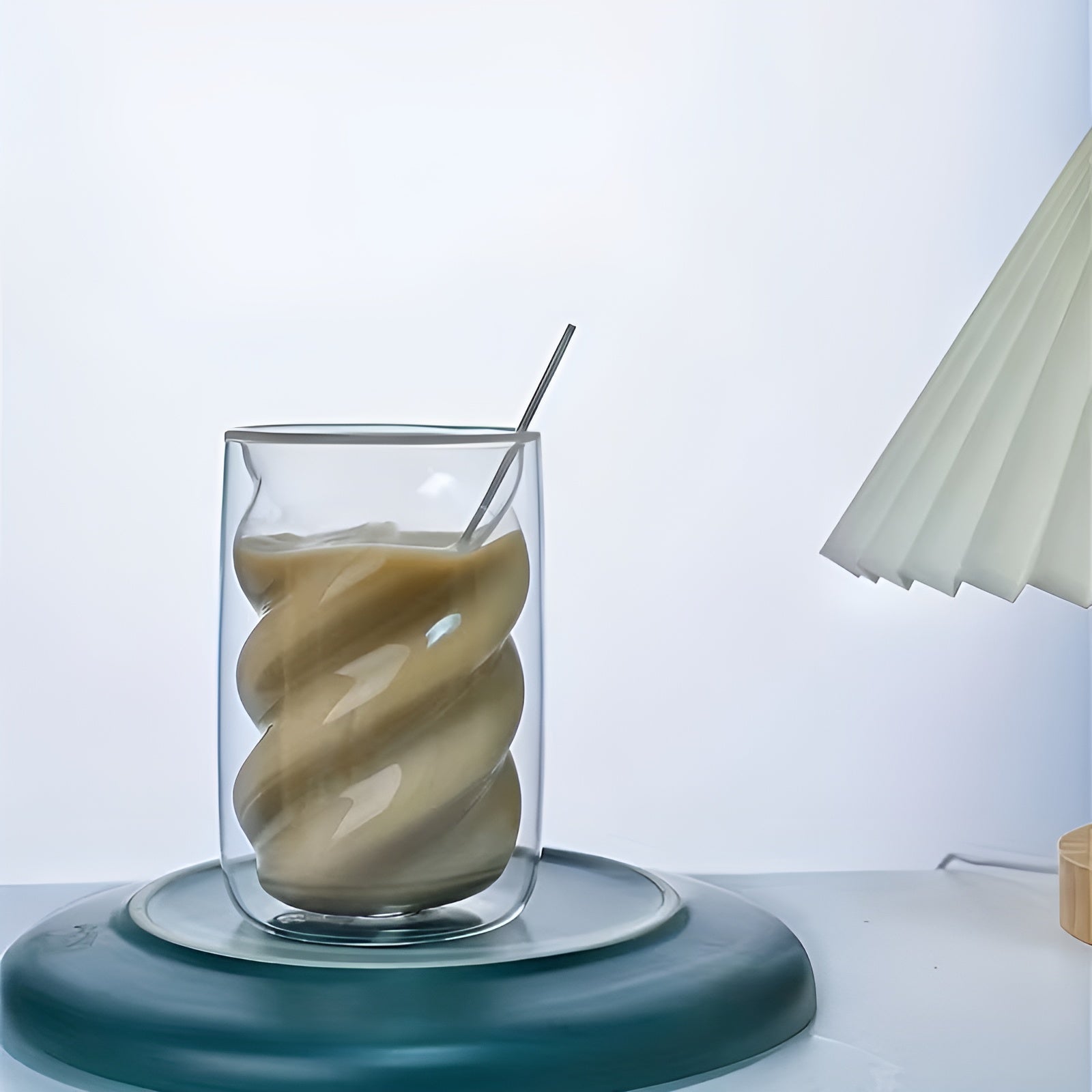 Dobbeltveggede Spiralglass i 4-pk – Varmeisolerende og Hitzebestandige | Perfekt for Kaffe, Te og Dessert