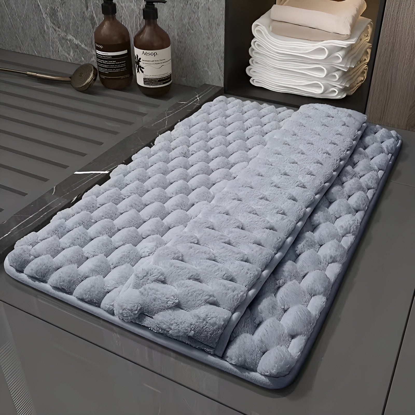 Baderomsmatte i Memory Foam – Myk Sklisikker og Svært Absorberende | Perfekt for Dusj og Bad - 40*60cm/15.75.23.62in