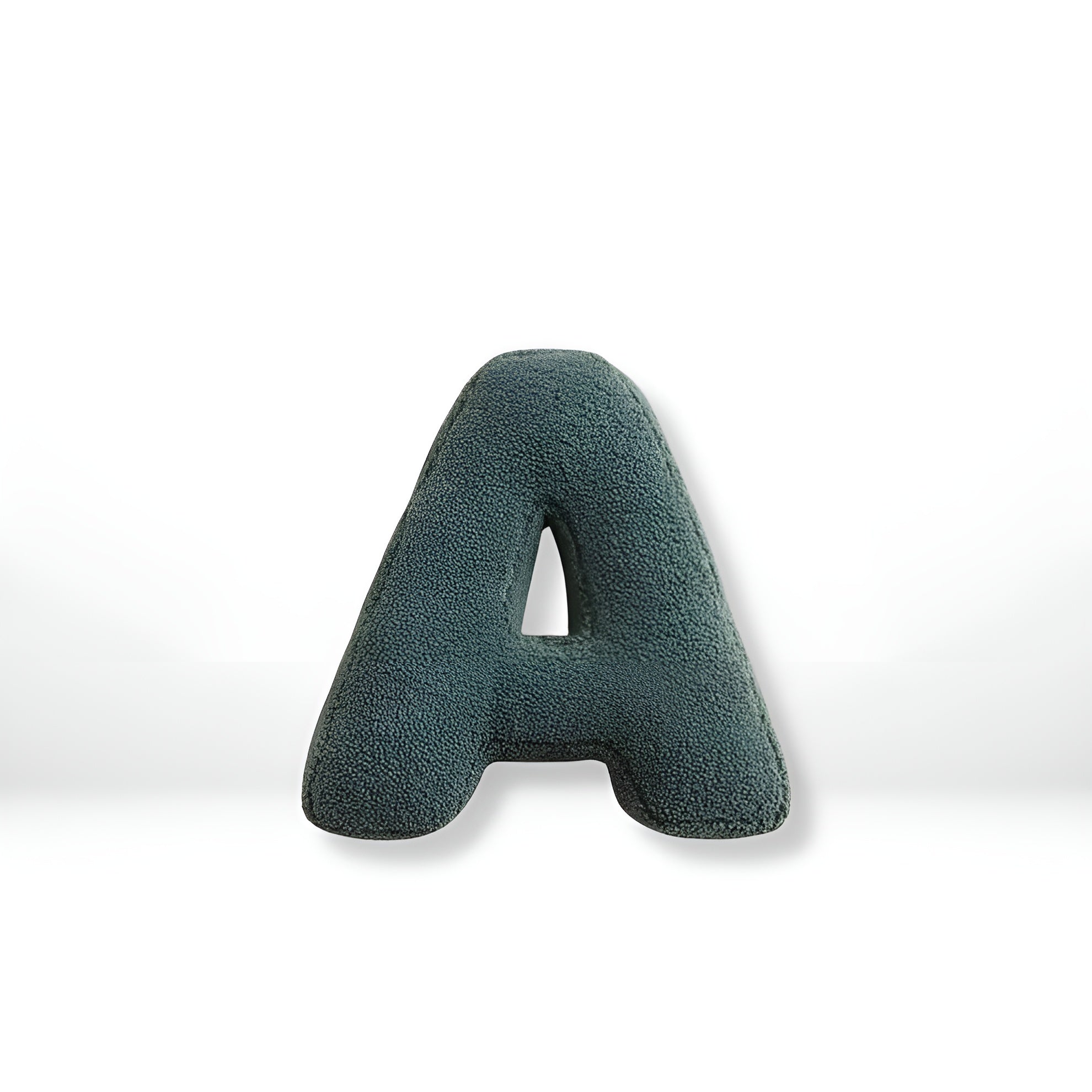 Bokstavpute I Fløyel – Myk Og Dekorativ | A–z Perfekt For Sofa Og Barnerom