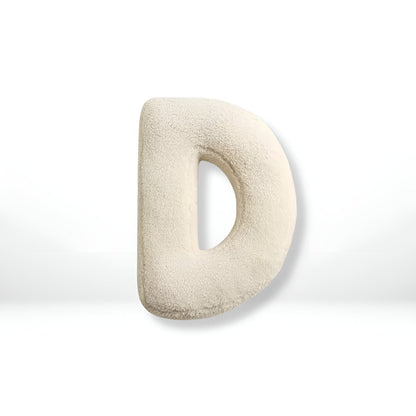 Bokstavpute I Fløyel – Myk Og Dekorativ | A–z Perfekt For Sofa Og Barnerom
