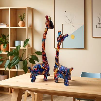 Fargerik Giraffigur – Kreativ Dyrepynt Av Harpiks | Dekorativ Og Moderne