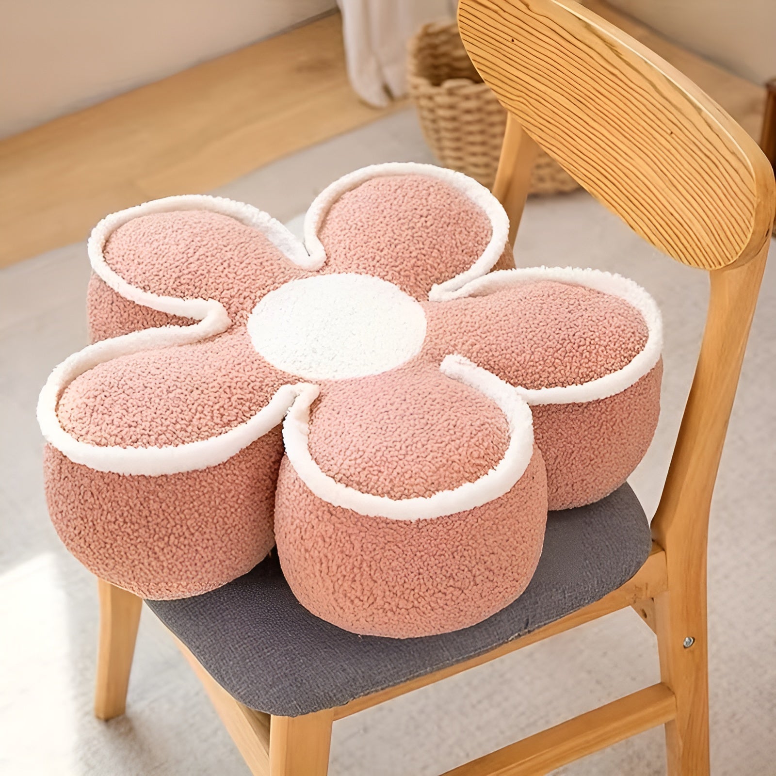Blomsterformet Pute – Myk og Dekorativ | Perfekt for Sofa og Hjemmedekorasjon - Pynteputer