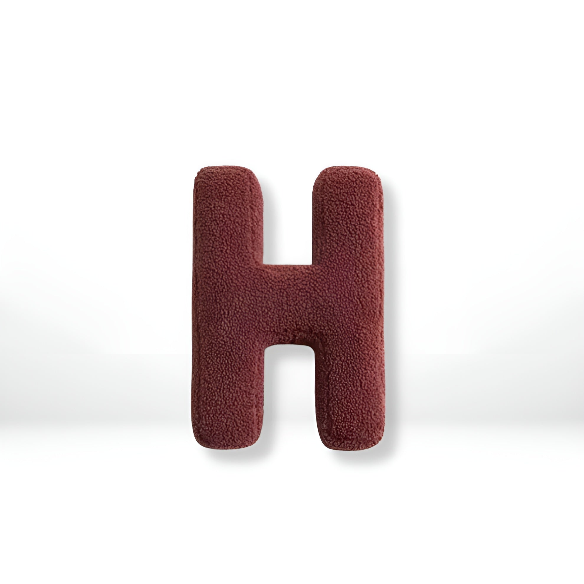 Bokstavpute I Fløyel – Myk Og Dekorativ | A–z Perfekt For Sofa Og Barnerom