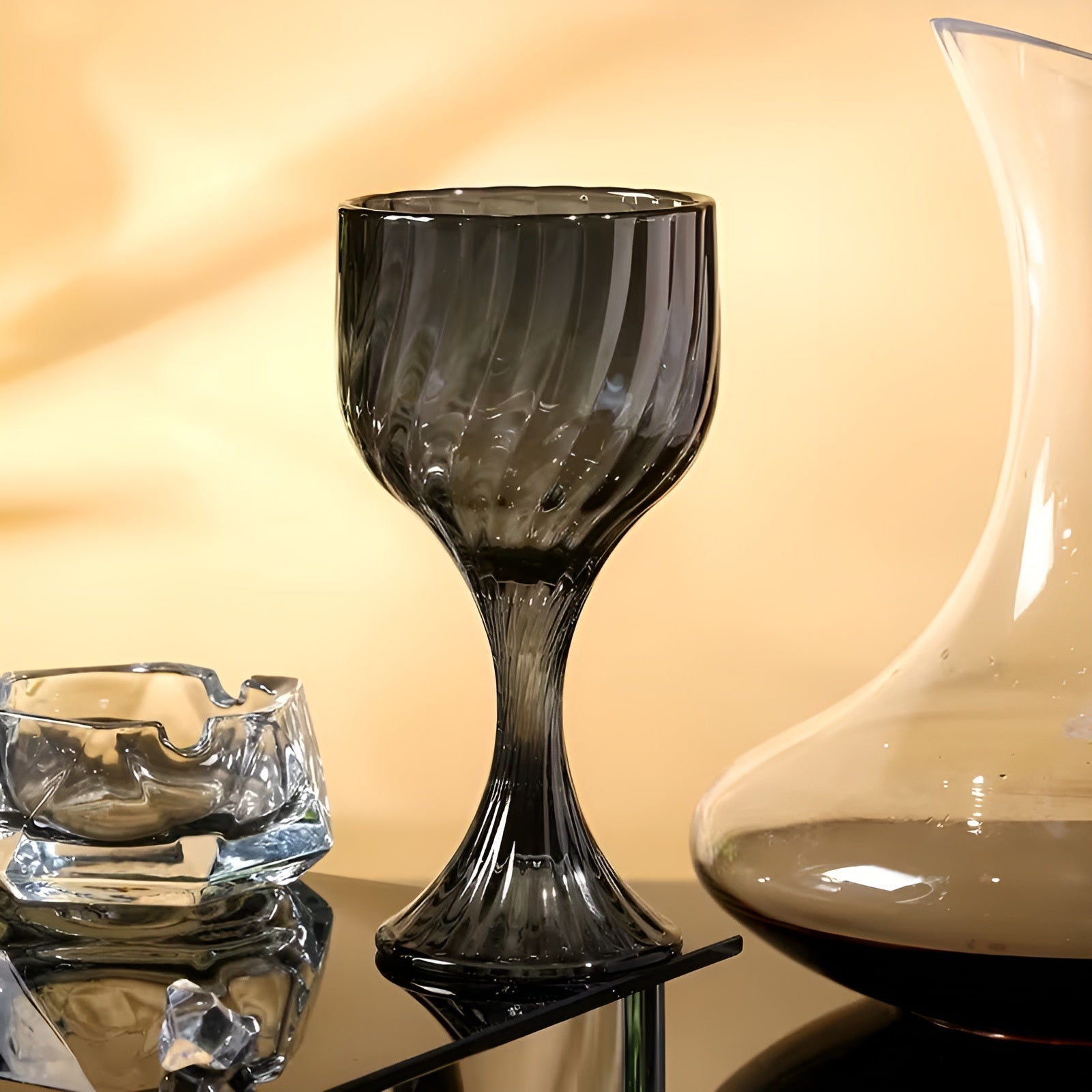 Retro drikkeglass med stett (6 stk) – Dekorative i rillet vintage-design | Elegante til borddekking og servering