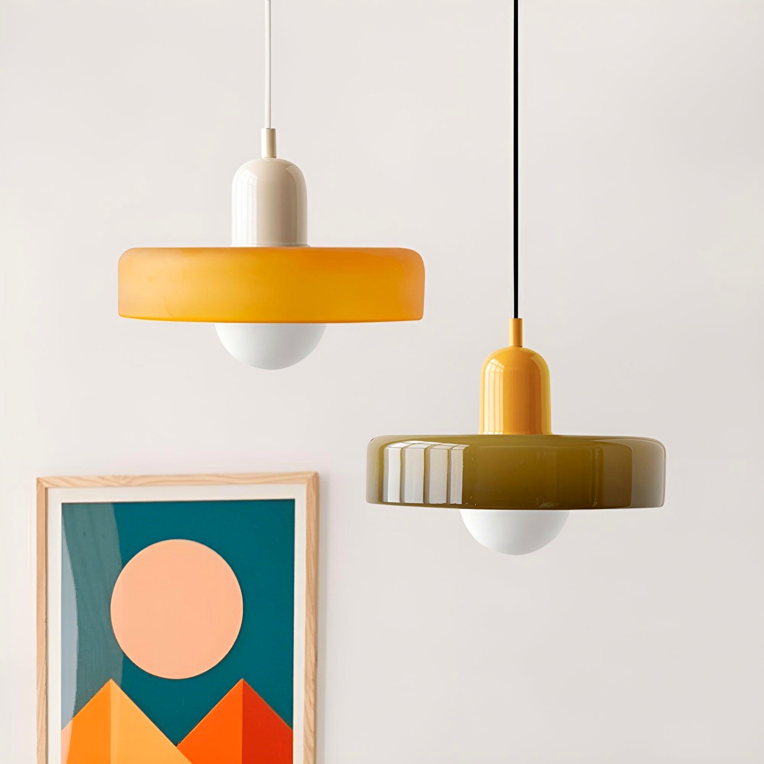 Bilde av Lysfjord Glasspendel – Moderne Eleganse i Tidløst Design fra Velisse