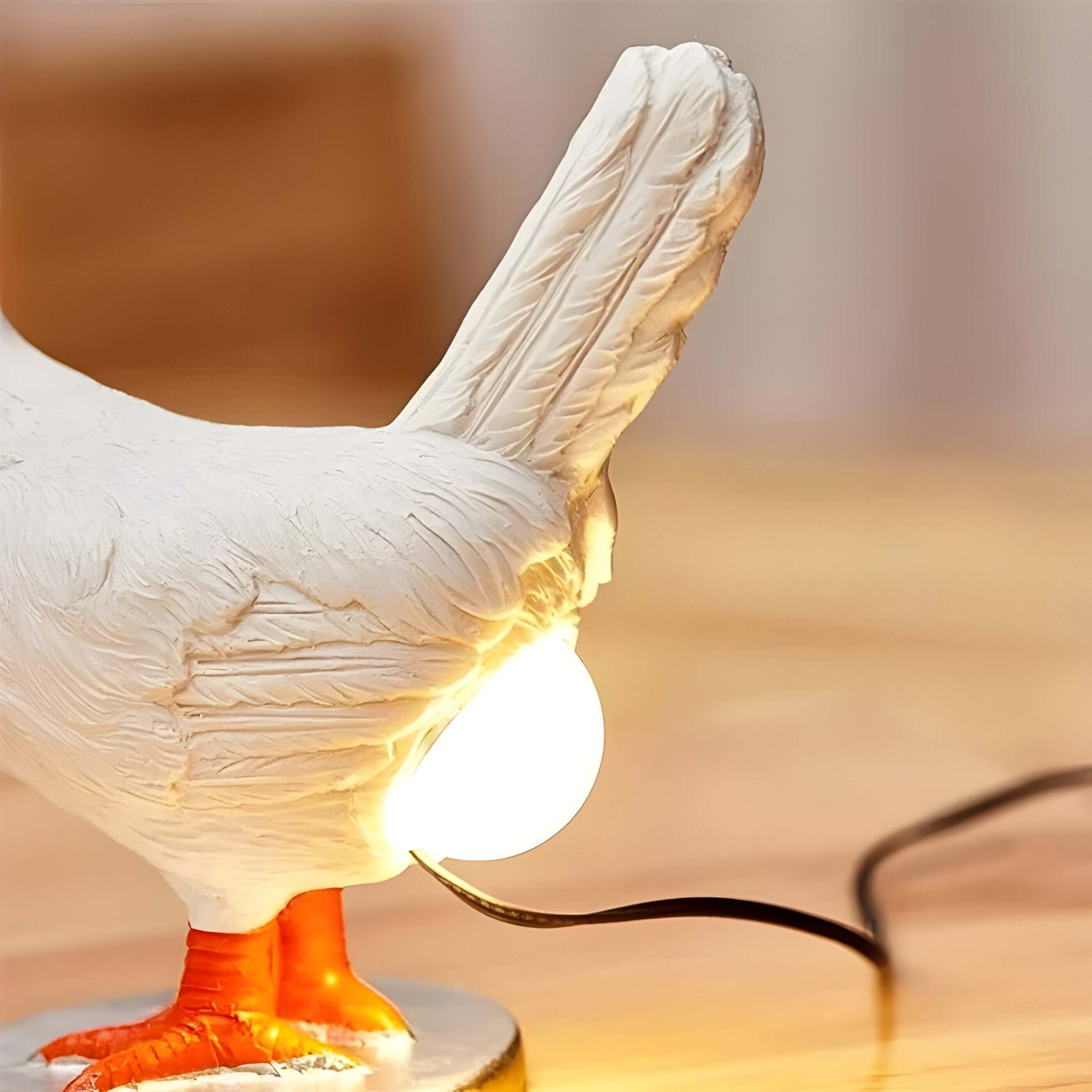 Flika - Bordlampe Med Led I Kyllingdesign