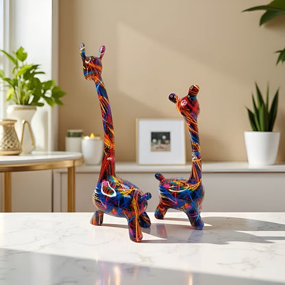Fargerik Giraffigur – Kreativ Dyrepynt Av Harpiks | Dekorativ Og Moderne