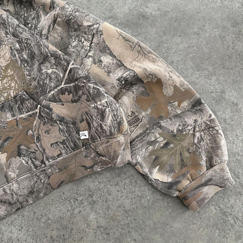 Isolert camo-jakke – frontvisning