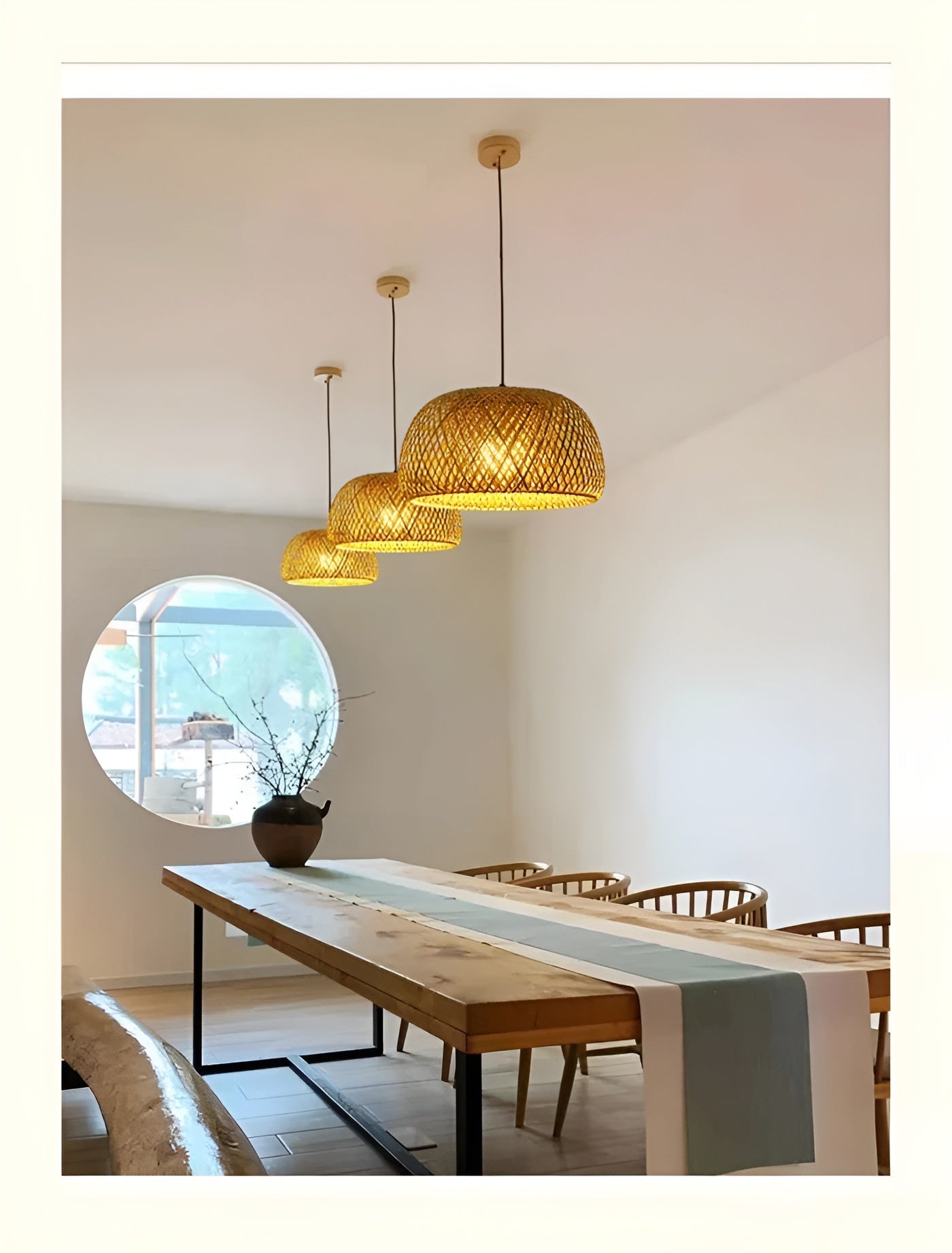 Rattan Taklampe – Dekorativ og Naturlig | Perfekt for Stue og Spisestue
