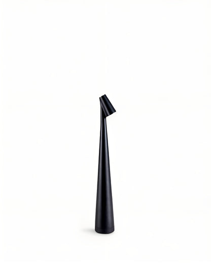 Bilde av Lucea Design Bordlampe – Italiensk Eleganse i Moderne Belysning fra Velisse