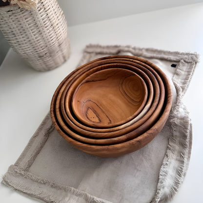 Håndlaget Sett Med Skåler I Teak – 5 Elegante Skåler For Stilfull Servering