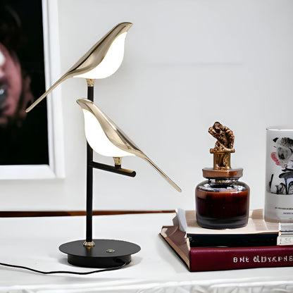 Fuglelampe – Dekorativ og Stilfull | Perfekt for Stue og Soverom