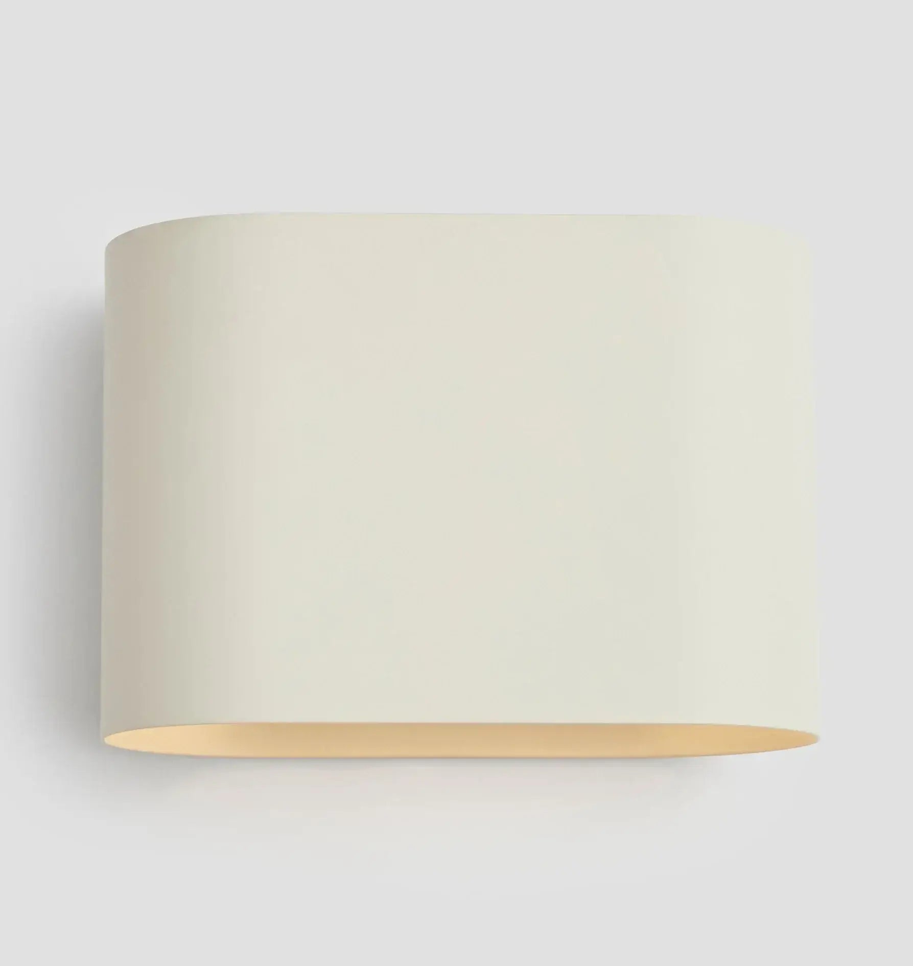 Kivra - Vegglampe Med Buet Design