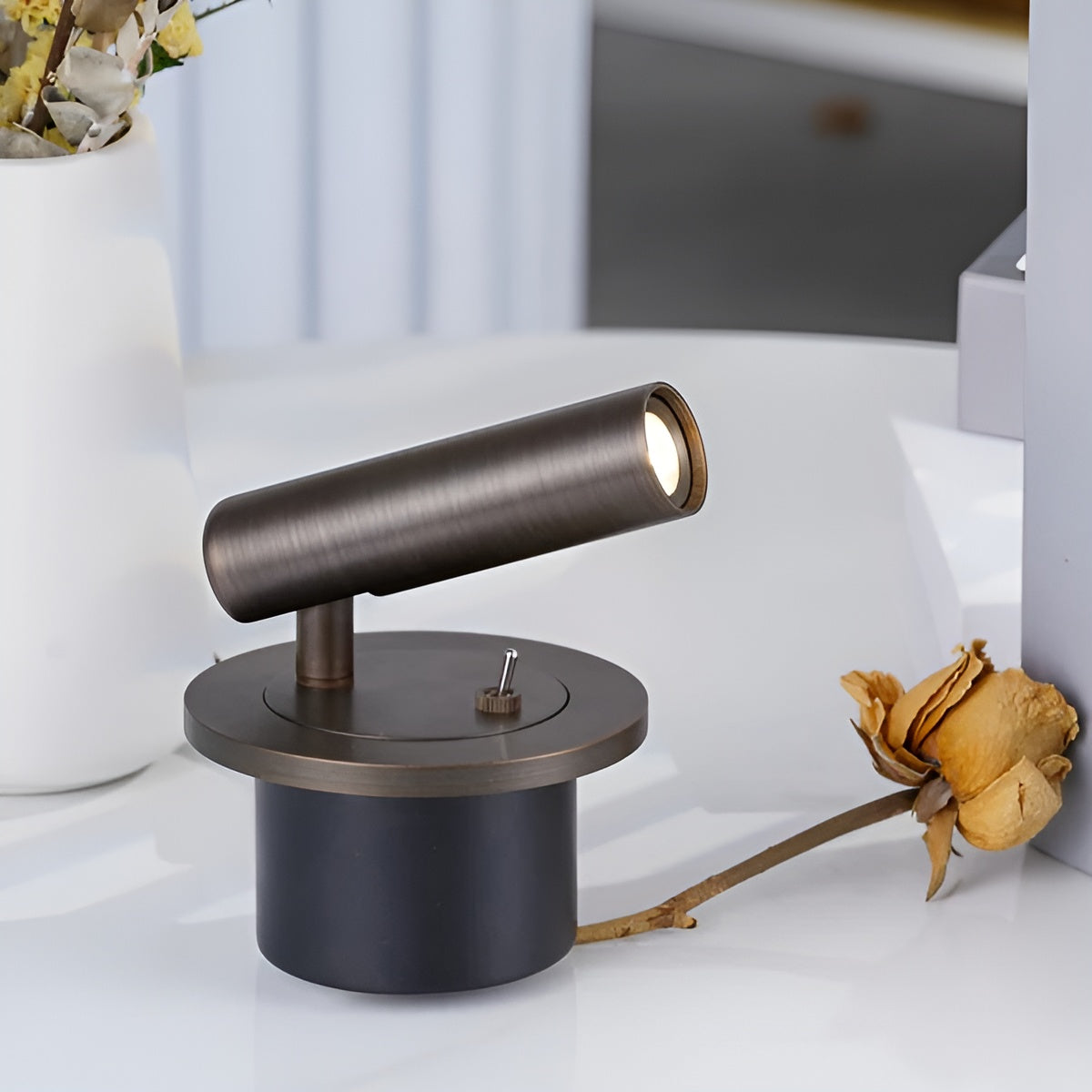 Leselampe til Soverommet – Hvit, Blendfri Belysning | Perfekt for Kveld og Sofa